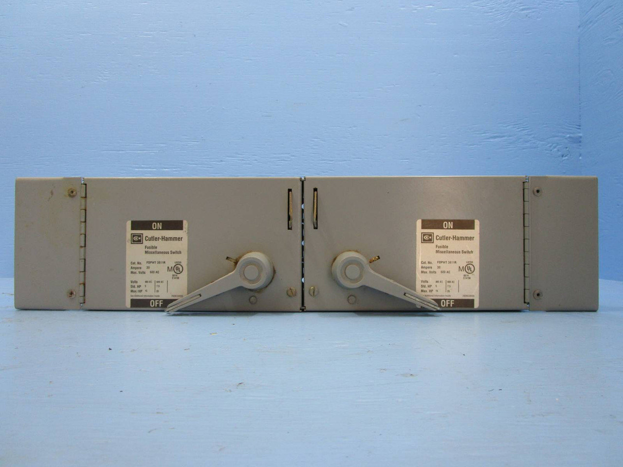 CH FDPWT3611R 30 Amp 600V Twin Fused Panelboard Switch FDP Unit Fusible 30A WH (NP0659-1)