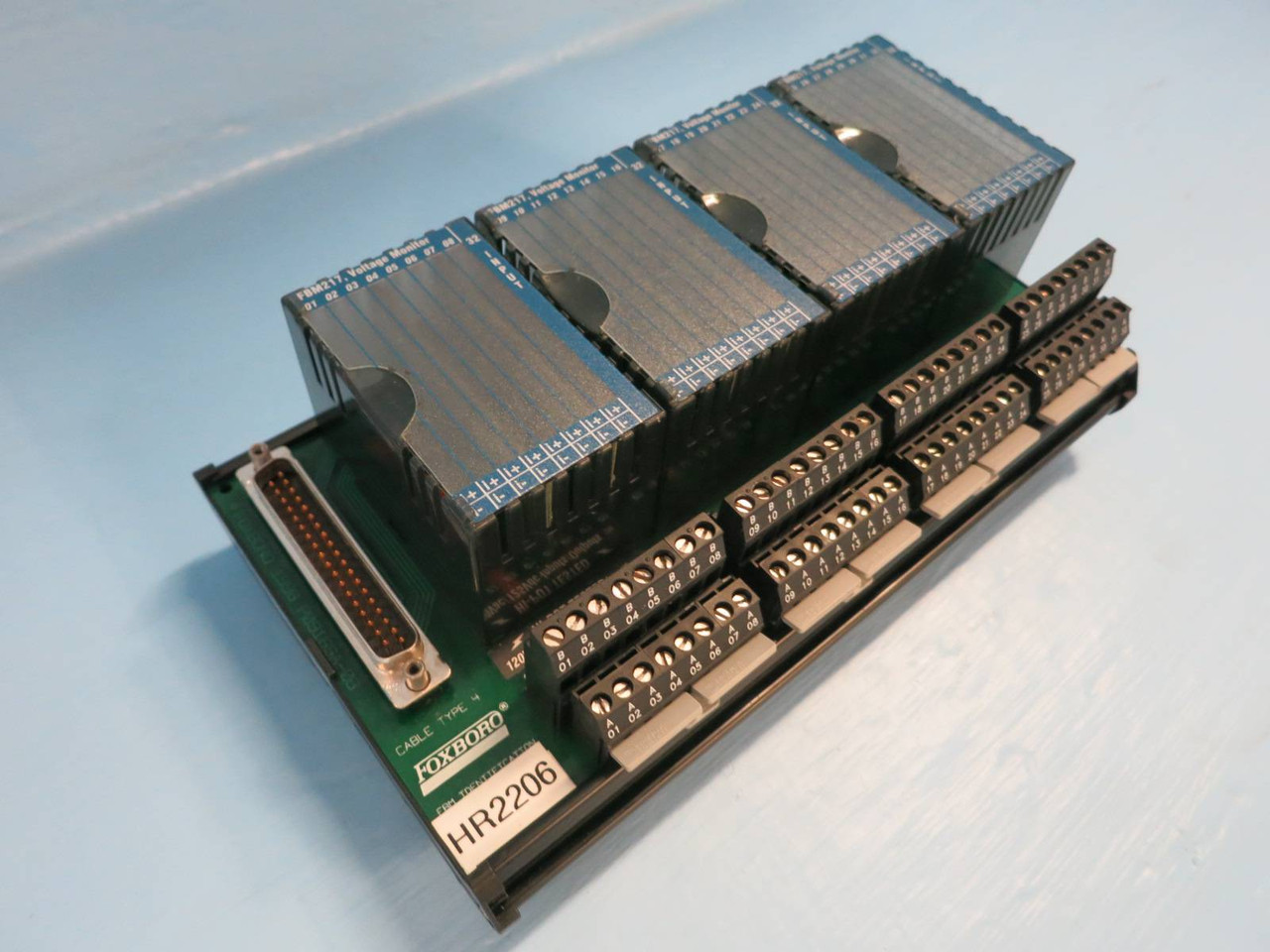 Foxboro P0916SA-0B FBM217 PLC Module w DIN Mount Base P0916PS 0D FBM 217 PO916SA (PM1281-6)