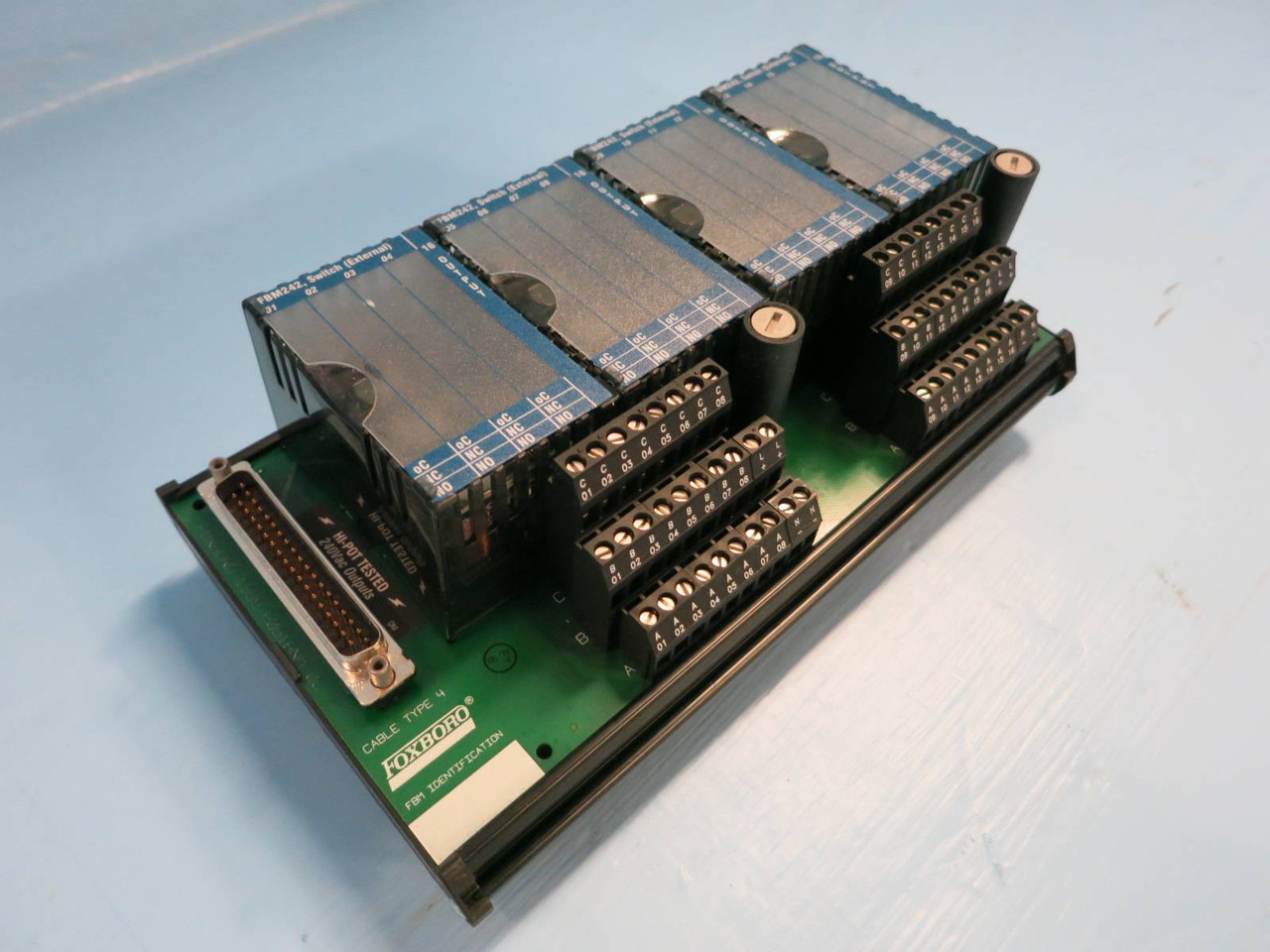Image of Foxboro P0916NM-0C FBM242 PLC Module w DIN Mount Base P0916JZ 0C FBM 242 PO916NM