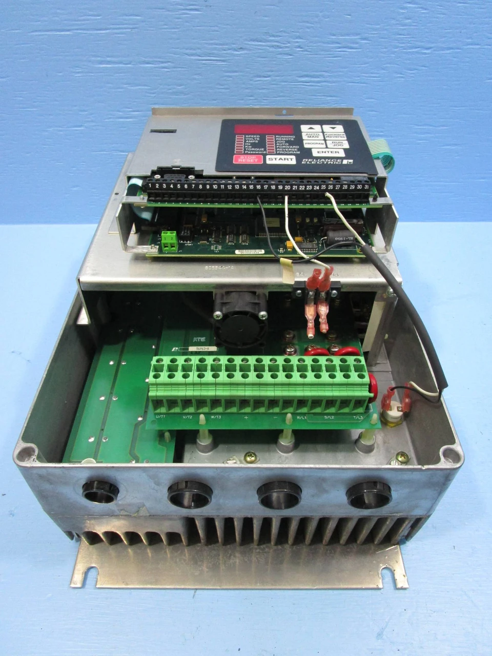 Reliance Electric 20 HP 20V4151 GV3000/SE VS AC Drive RE 20HP 460V GV-3000/SE (NP0672-1)