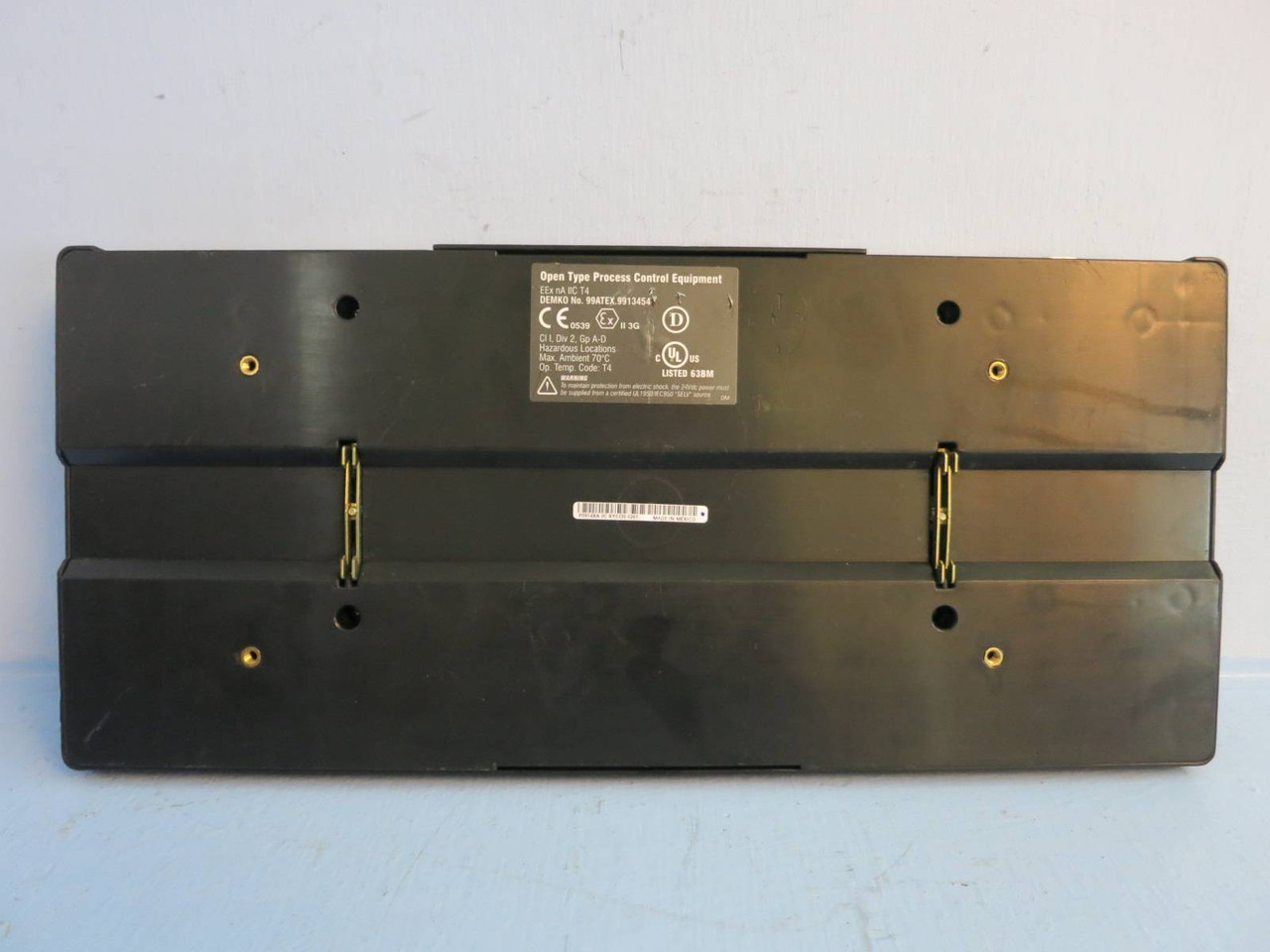 Foxboro P0914XA / P0914XB Fieldbus Rack / Chassis I/A Series PLC RY0330 Invensys (PM1294-26)