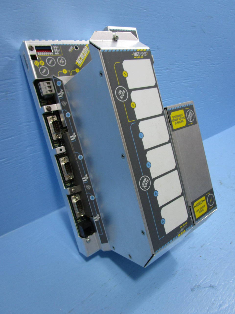 Johnson Controls NU-NCM300-1 Metasys Network Controller NCM 300 120V NUNCM3001 (NP0685-1)