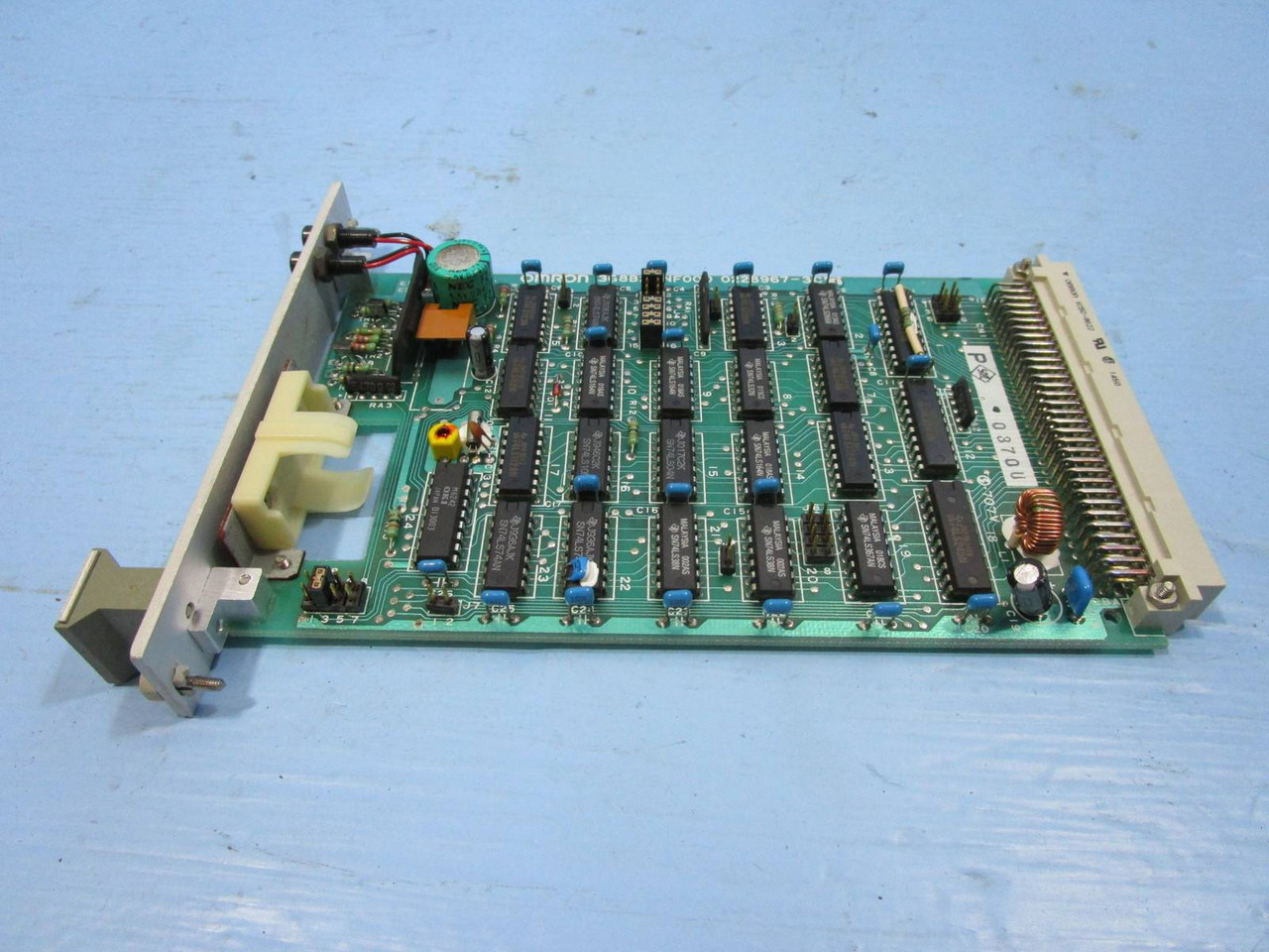 Omron NF000 PLC Module 3G8B2-NF000 Single Board 3G8B2NF000 NF 000 0228967-3C (NP0721-4)