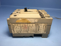 ITE Siemens HE3-A003 3A Circuit Breaker 600V HE ETI HE3A003 Gould 3 Amp (EM1219-2)