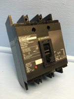 Square D 523371P7 QB 225 Amp PowerPact Circuit Breaker 240V 3P Q2M QB225 225A (EM1241-26)