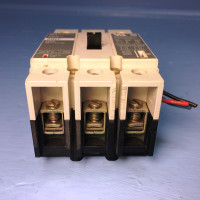 Cutler-Hammer GMCP003A0C 3A Circuit Breaker w/ Aux 480V GMCP Westinghouse 3 Amp (EM1492-3)