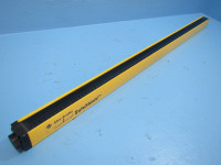 Allen Bradley GuardMaster 442L-RA40930CBCD Safety Light Curtain 900mm RA40930CBC (NP1766-1)