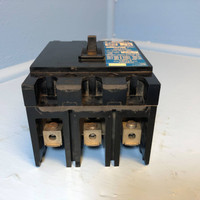 Cutler-Hammer HFC3050 50A Circuit Breaker 3 Pole 480/600V Type HFC Eaton 50 Amp (EM2967-1)