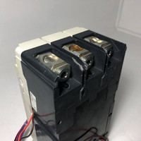 Eaton LGEDC3630NN L630E-DC 630A DC Circuit Breaker UVR & Aux & 400 Amp Trip flaw (EM3092-1)