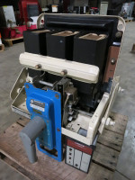 GE AK-3A-25 600A MO Air Breaker LI MicroVersa Trip GE 600 Amp General Electric (PM2890-1)