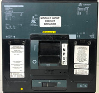 Square D MHL367003901 700A Circuit Breaker Green 3P w/ Aux & UV MHL36700 700 Amp (EM3329-1)