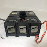 Westinghouse LC3150F 150A Seltronic Circuit Breaker w/ Aux & UVR LC 3P 150 Amp (EM3406-1)