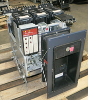 GE AKR-6D-50 1600 Amp w MicroVersaTrip 1600A TA9VT20MA1 EO LS w Aux and Shunt (GA0654-4)