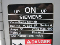 Siemens V7E3611R 30A 600V Fusible Vacu-Break Clampmatic Panelboard Switch 30 Amp (DW3865-1)