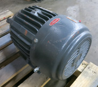 Emerson C10P2B 10 HP AC Motor AU08 TCE 230/460V 1760 RPM 215T TE 10HP (DW5442-1)