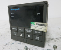 Honeywell DC200C-2-00F-100000-0 UDC2000 Mini-Pro Digital Limit Controller (DW5573-2)