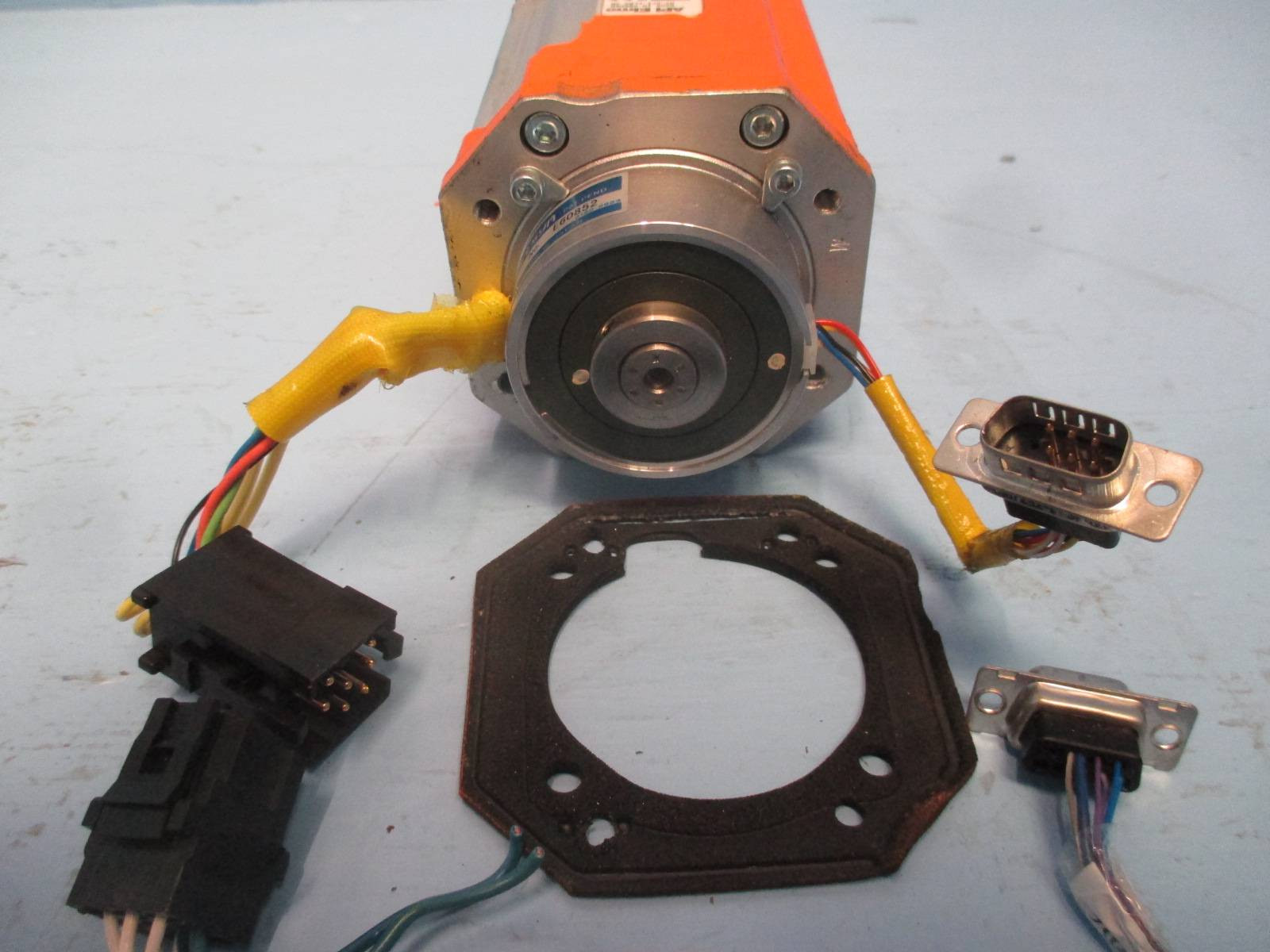 API Elmo 3HAC10674-1 AC Servo Motor ABB Robotics 3 HAC 10674 Rev 0 ...