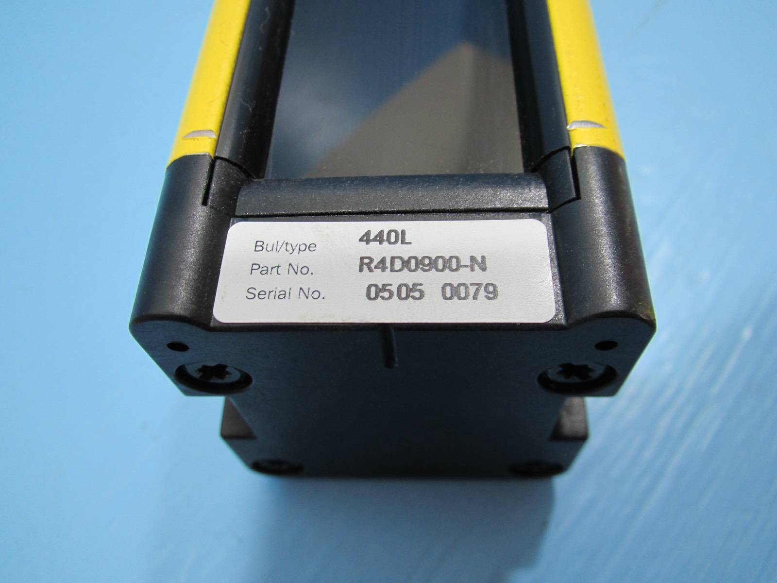 Allen Bradley GuardMaster 440LR4D0900N Safety Light Curtain 900 mm