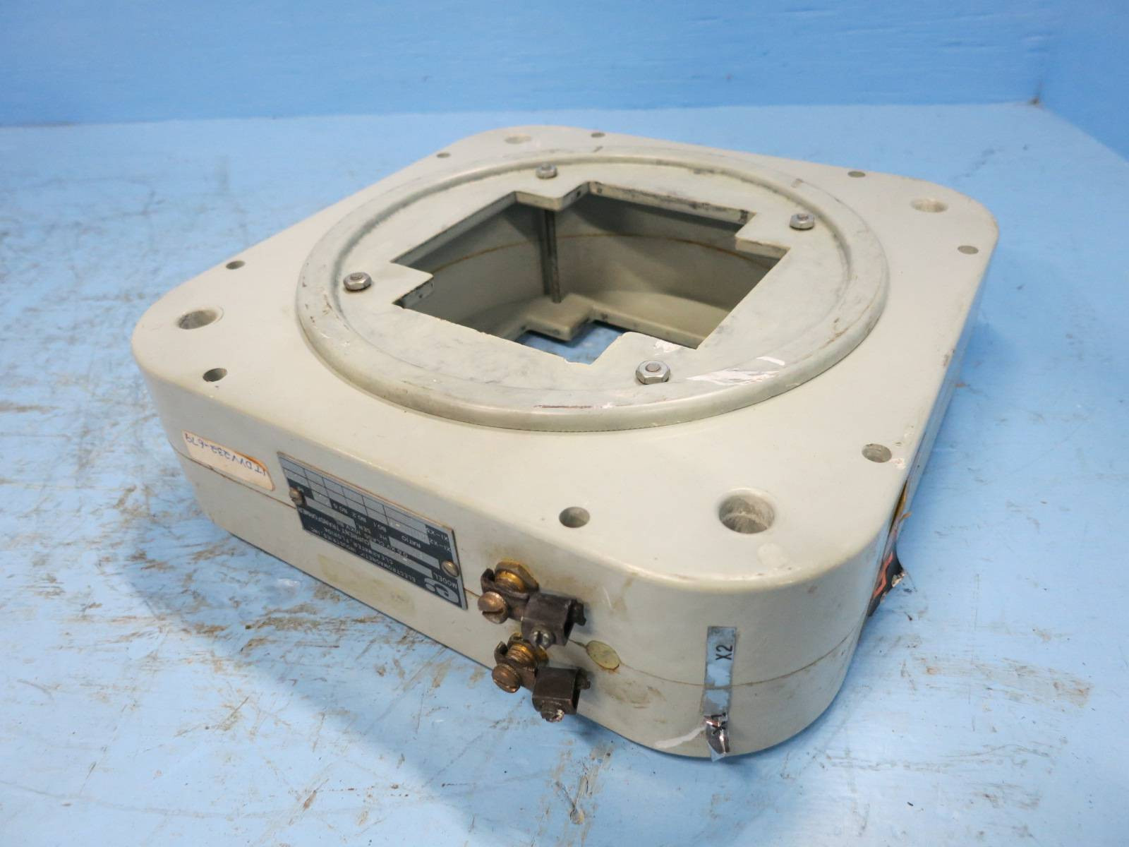 Industries U140 CT Current Transformer Ratio 40005