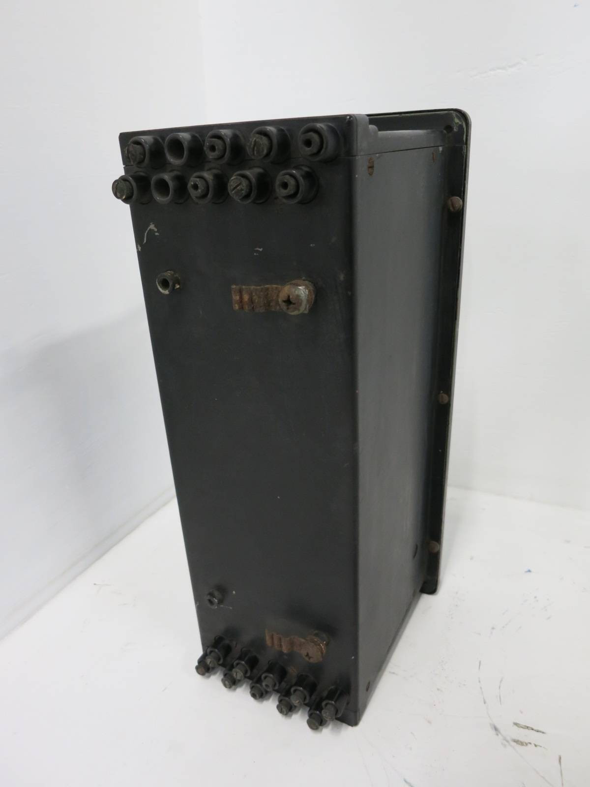 GE 12PJV11AS1A Instantaneous Voltage Relay Type PJV General Electric