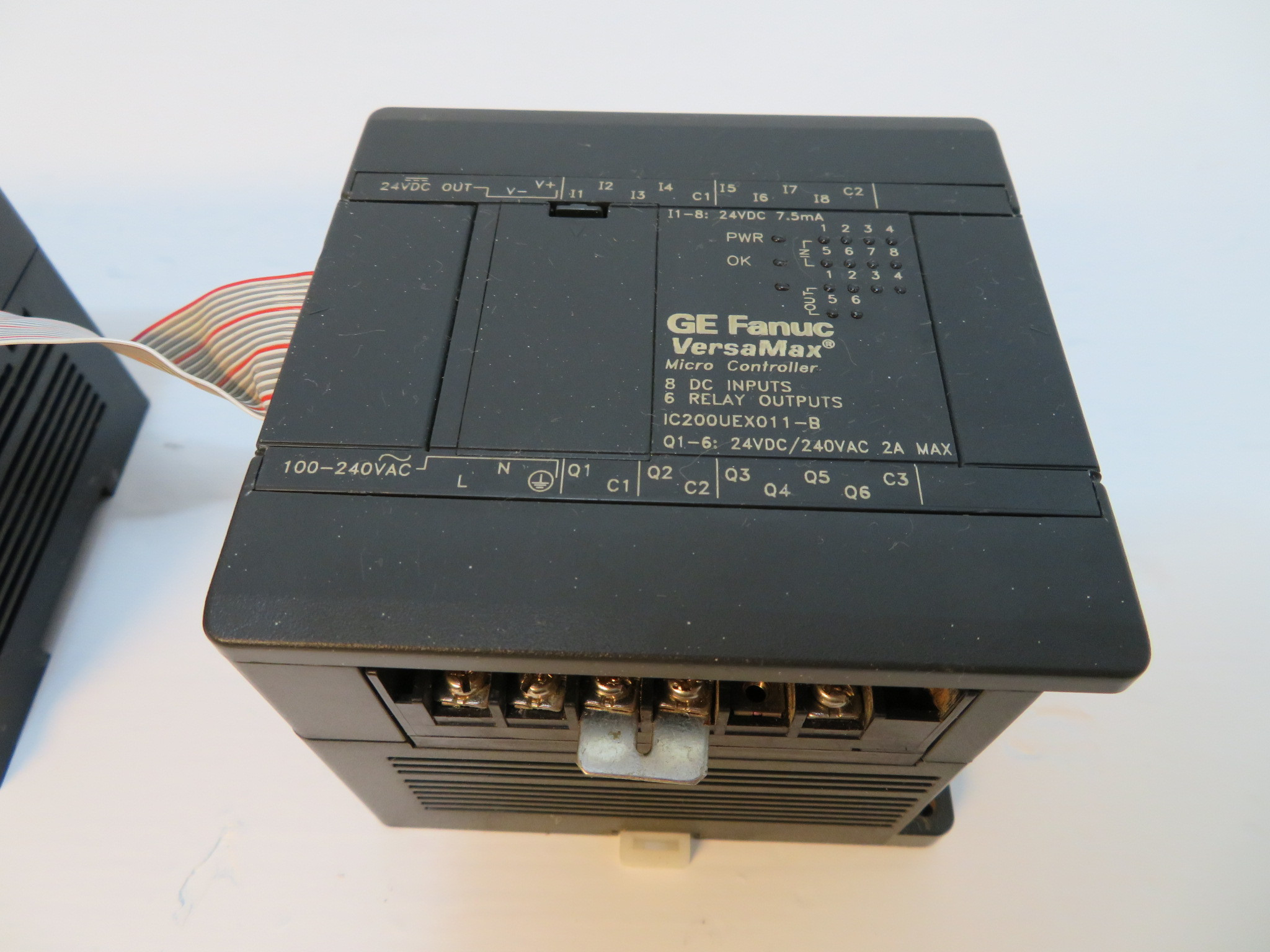 GE Fanuc IC200UAA007-BB VersaMax Micro Controller Module PLC Power Supply  AC 120 (NP2184-1)