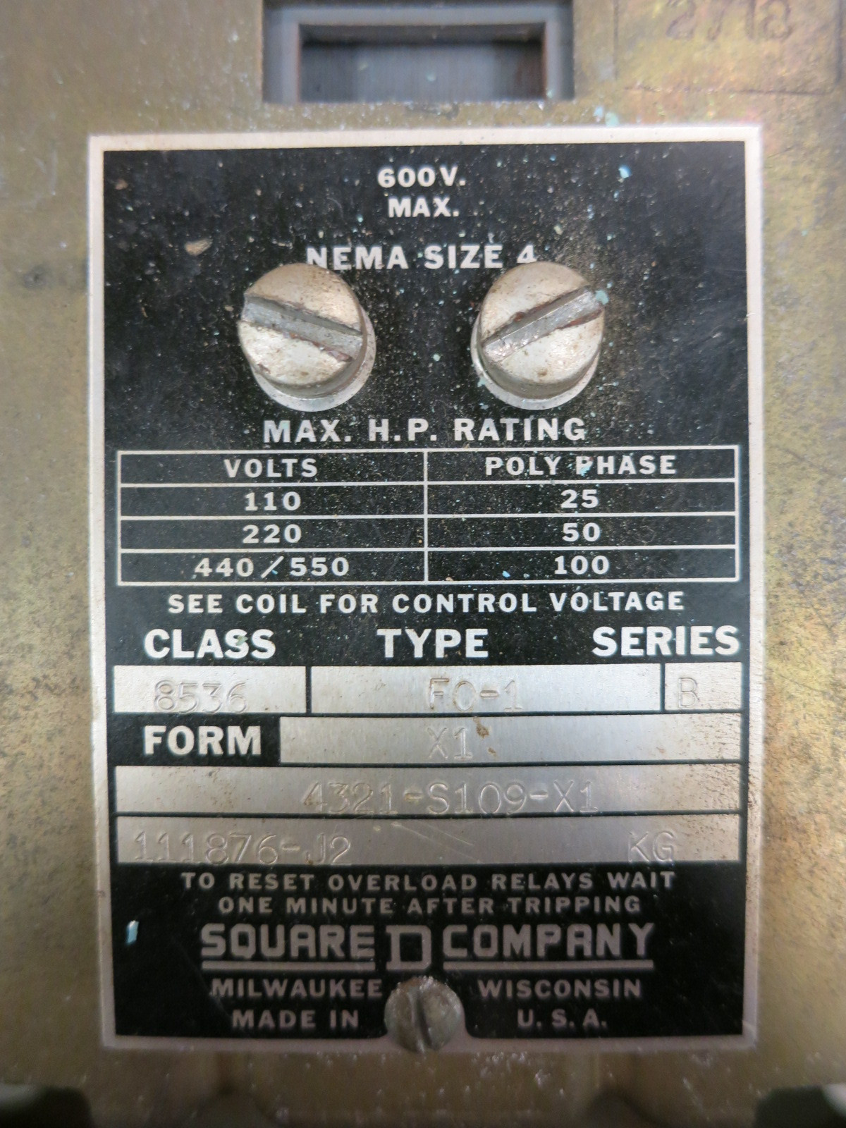 Square D 8536FO1X1 Size 4 Starter 125 Amp Breaker Combination Box