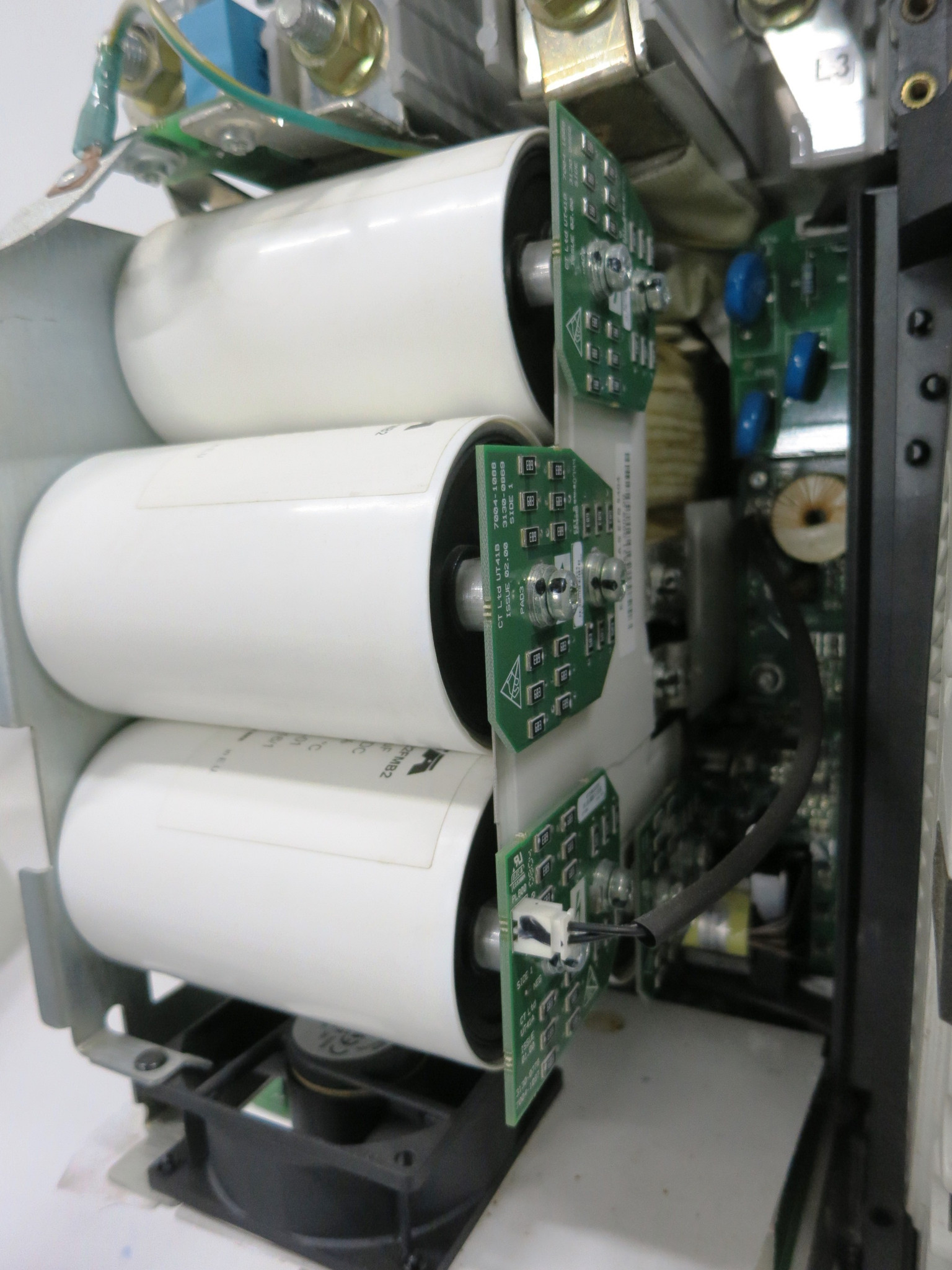 Control Techniques CGP4402 Commander GP20 60HP VS AC Drive 3PH 480V 83A