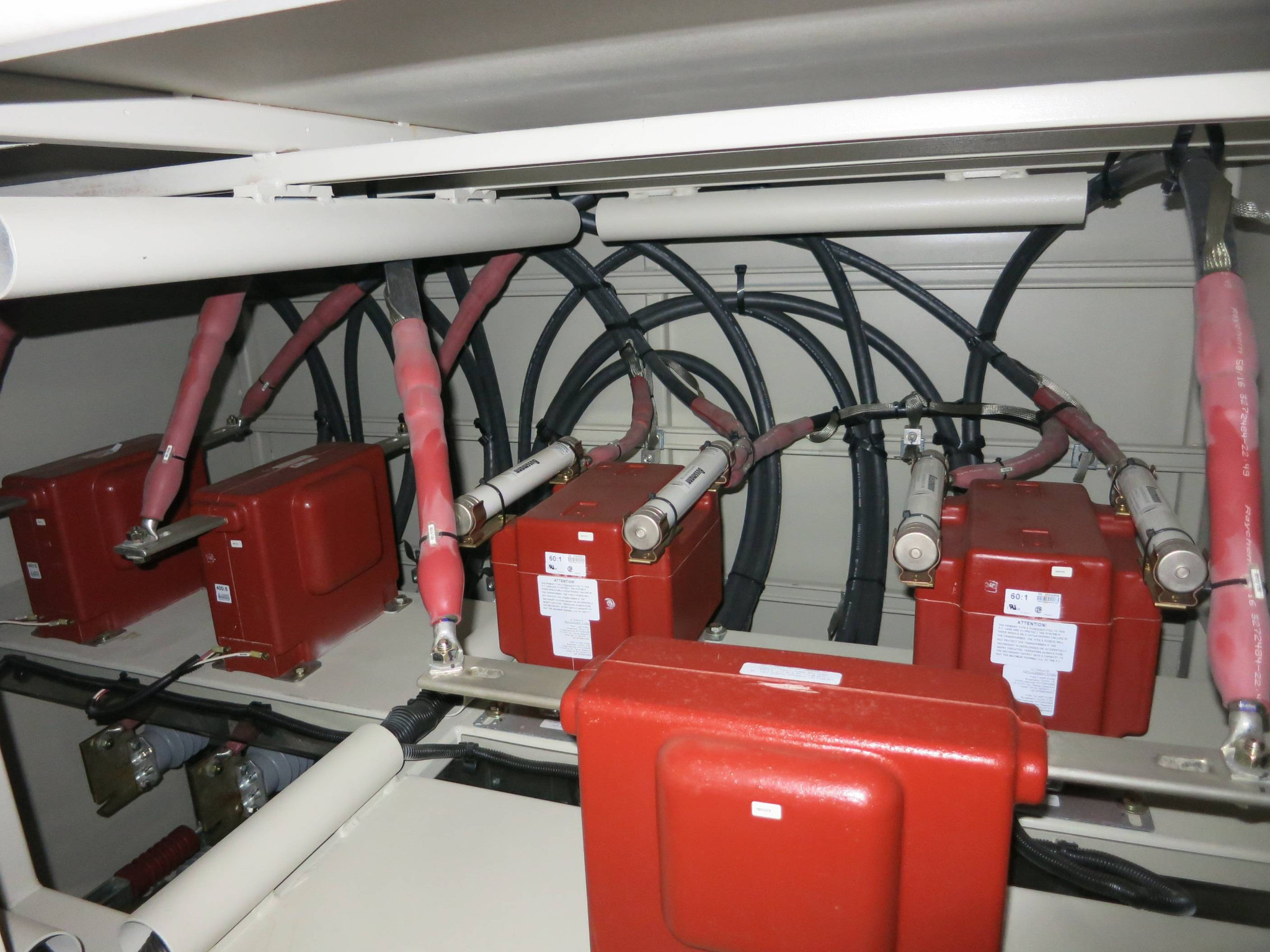 Siemens Load Interrupter Switch 400A 7.2kV Medium Voltage Switchgear