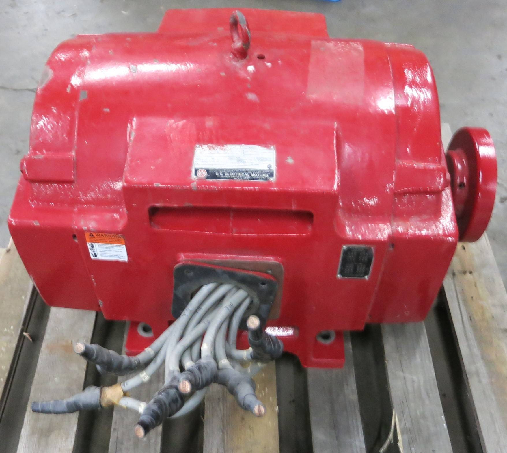 US Electrical Motors 100HP 3535RPM Frame 363TS Type R 3PH 400V AC 100