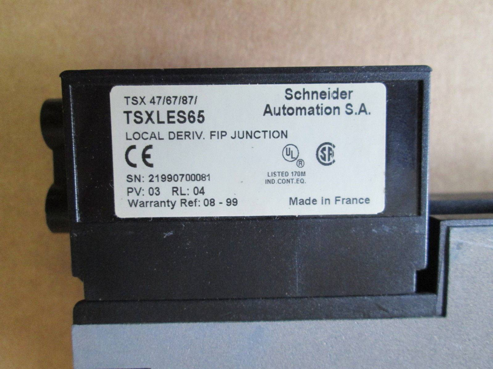 Schneider Automation Local Deriv PV: 03 RL: 04 WARRANTY TSXLES65 FIP Junction 
