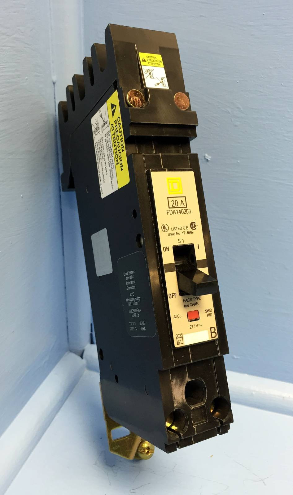 Square D ILine FDA140203 20A Circuit Breaker 1 Pole YF6609 277V 20