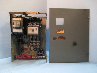 Image of Westinghouse Type W Size 3 Starter 70A Breaker Motor Control Center Bucket 18"