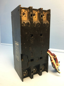 I-T-E Siemens FJ63S250A 250A Molded Case Switch Breaker 600V w/ Aux ITE 250 Amp (EM1188-1)