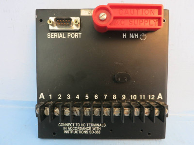 Image of Moore 16087-21-1 / 16020-31 / 15232-20 Terminal Connection Power Board PLC