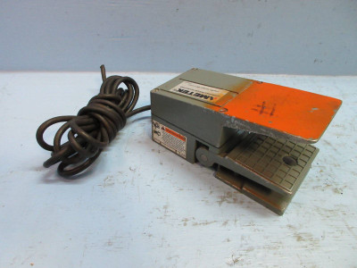 Ametek Gemco 1025-B1SPGX Foot & Palm Switch 1025B1SPGX (TK2183-2)