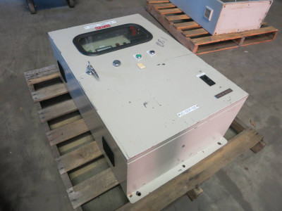 Image of Riken Keiki Model IF-770 Gas Density Panel Indicator Cabinet w Breaker IF770 LEL
