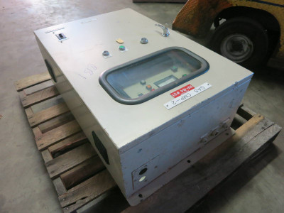 Riken Keiki Model IF-770 Gas Density Panel Indicator Cabinet w Breaker IF770 LEL (PM2066-1)