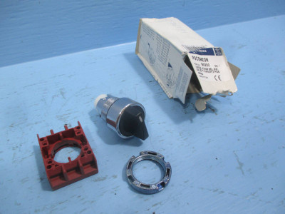 Image of NEW GE P9CSMZ0N CEMA 3 Pos Knob Three Position Selector Switch (LOT OF 3)