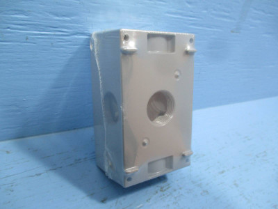 Cooper Crouse Hinds TP7066 One Gang Weatherproof Outlet Box NEW (LOT OF 50) NIB (DW0165-4)