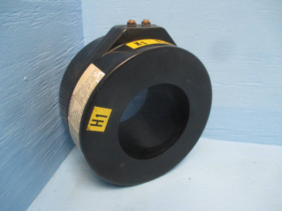 Siemens Allis 61-300-057-301 Type RD-210 Current Transformer Ratio 3000:5A CT (DW0276-5)