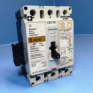 Westinghouse HFDDC3015L 15A DC Circuit Breaker w Aux 3P CH Cutler Hammer 100 Amp (EM2359-1)