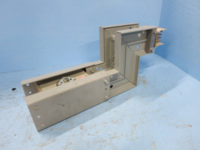 Image of GE Spectra Busway Offset 800A 600V 3PH 4W Aluminum Bus Way Duct 800 Amp 10x6x10