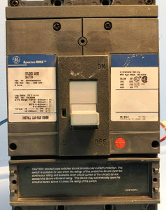GE SGDA36AN0400 400A Spectra Molded Case Switch w/ UVR & Aux 3P General Electric (EM2768-1)