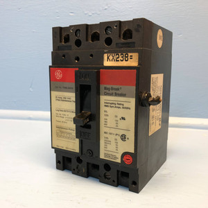Image of GE TEML36030 30A Mag-Break Circuit Breaker 30 Amp Aux General Electric wires cut