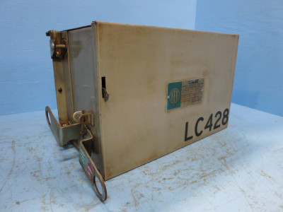 ITE UA31C 20A Breaker / Lighting Contactor XL-U Combination Plug Busplug Gould (DW0780-5)