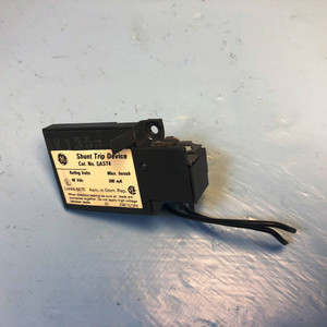 Image of GE SAST4 Shunt Trip Device 300 mA 48 VDC for Spectra Breaker General Electric