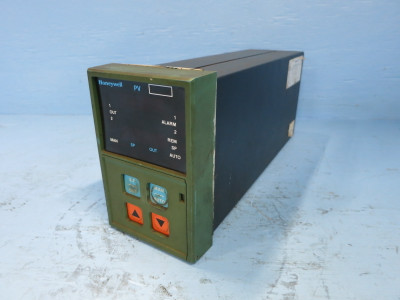 Image of Honeywell UDC500 DC511-F2-00D1-C0 Universal Digital Process Controller