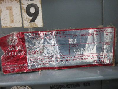 GE AFS-1 Armor-Clad 800A 600V Busway End Cap 3PH 3W Endcap 800 Amp w/ Connector (DW1410-2)