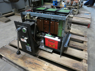 GTE Sylvania SSPB 1600A Air Circuit Breaker Low Voltage w AC Pro Trip Drawout (GA0053-1)