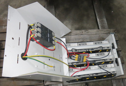 Schneider Power Battery Modul SWL750 Valve Regulated Lead Acid Battery w Breaker (GA0481-1)